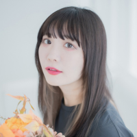 ファッション＆ライフスタイルエディター ・週末占い師 Miki（みき） 